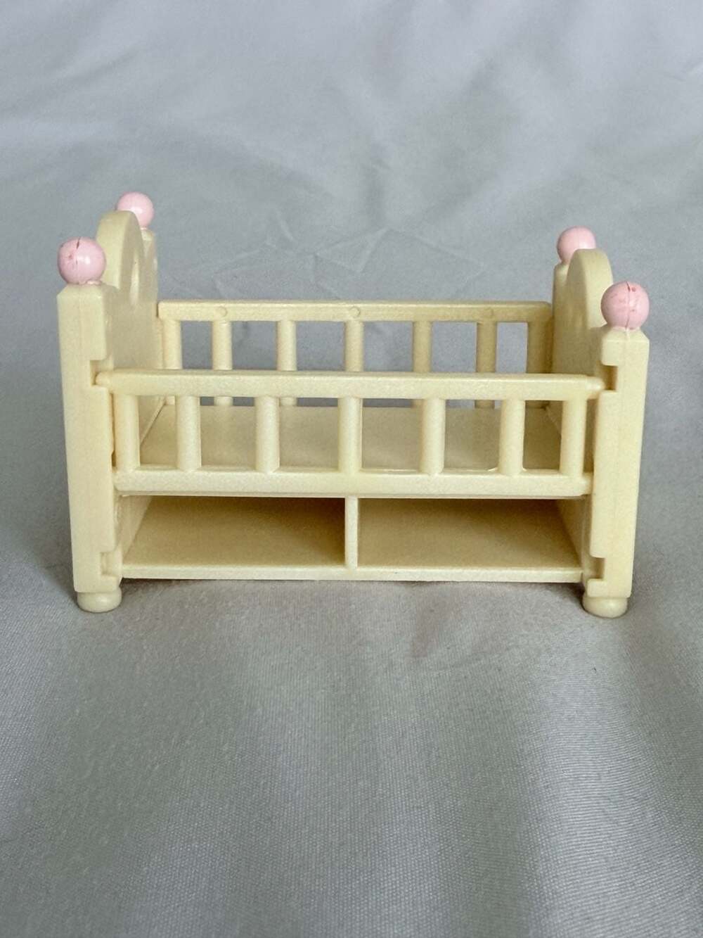 Calico Critters Baby Cot Crib With Storage Drawers
